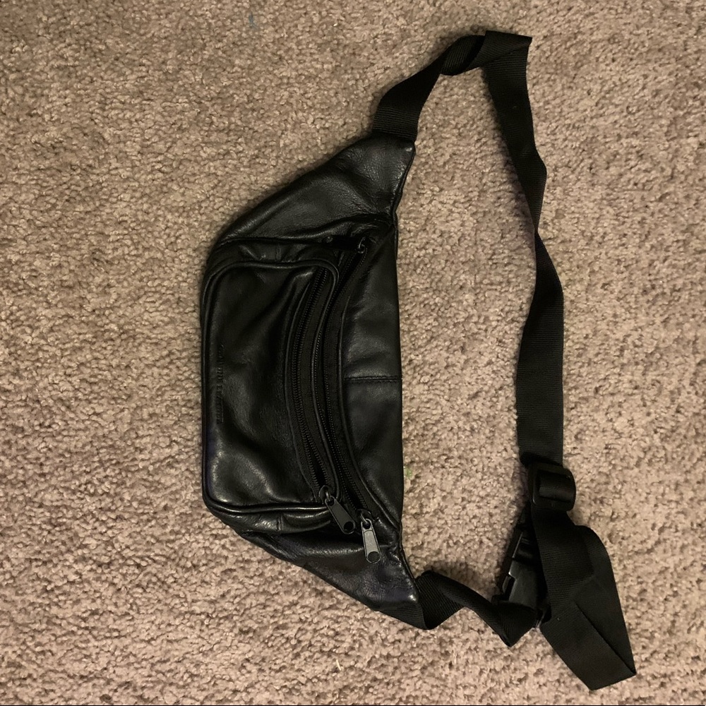 Fanny pack